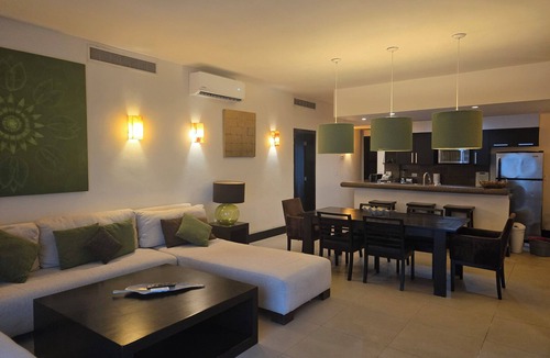 Downtown Apartment | Aldea Thai by AR Vacations