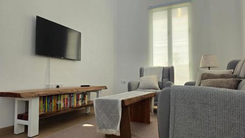 Bachok House | AlFanar Oasis 16PAX 3BR Private Pool, Netflix