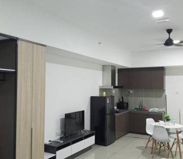 Seksyen 14 Apartment | Alinea suites studio Goldenrose