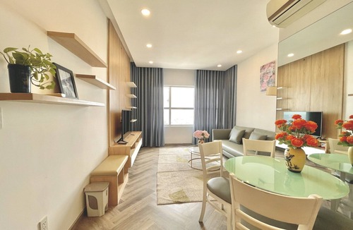District 7 Apartment | Alm's 1 BedRoom Apartment at Sunrise City District 7