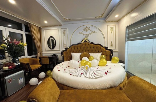 Tay Ho Hotel | Aloha Hotel