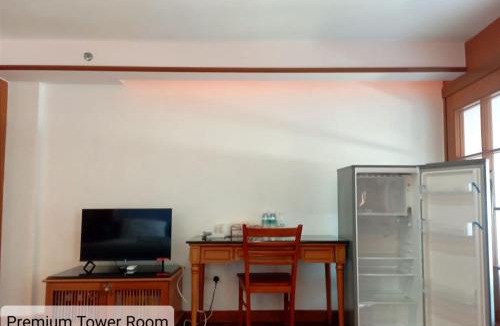 Taman Tanjung Apartment | Alpine LXPD Premium Tower Room