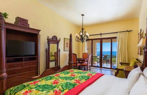 Cabo San Lucas Apartment | Amazing 2BR Family Suite at Cabo