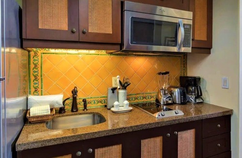 Cabo San Lucas Apartment | Amazing 2BR Family Suite at Cabo