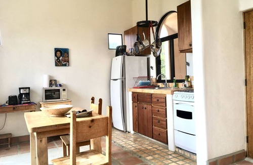 Los Barriles Cabin | Amazing Ocean Views, Kayaks, Snorkeling, Fast Wi-Fi, Pickleball, Near Beach.