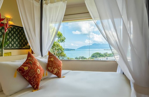 Pantai Tengah Resort | Ambong Rainforest Retreat