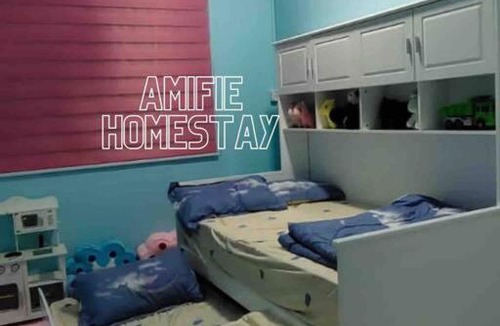 Bandar Saujana Putra Apartment | Amifie_Homestay with Free Wifi