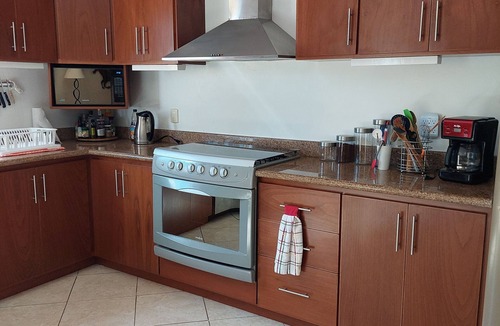 Zona Dorada House | Amplia Casa Para Renta Vacacional en Mazatlán a Solo 6 Minutos de la Playa