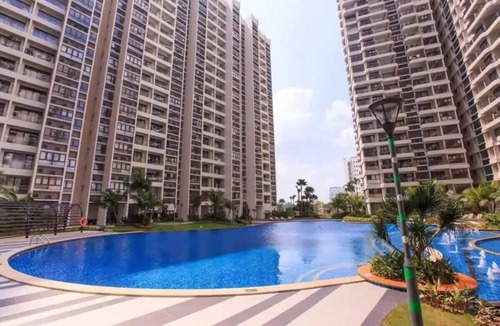 Central District Apartment | An Airy & Cozy 3BR Suite in Danga Bay FREE Parking