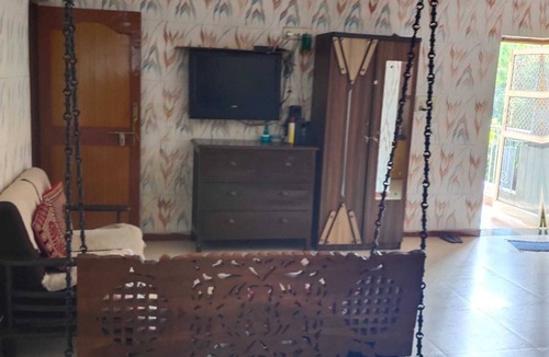 Paldi House | An independent bungalow with a three-side open view.