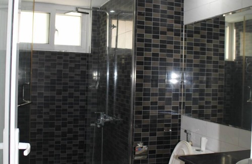 Ha Dong Hotel | An Phu Motel