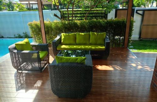 Hin Lek Fai Villa | Anchan Gardens Pool Villa 23