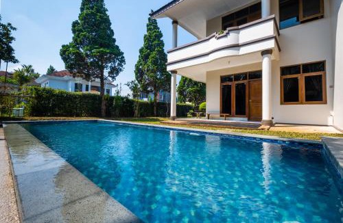 Parongpong Villa | Andaru Graha Puspa For Family and Friends