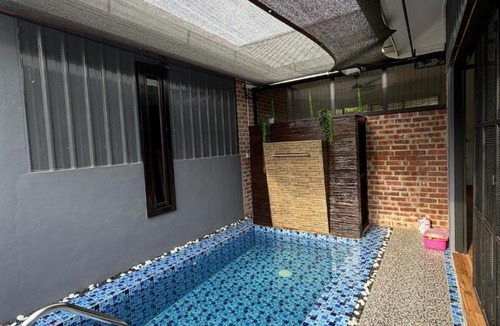 Kepala Batas House | Anjung Shamila with Kids Pool