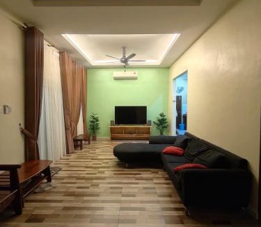 Tanjung Karang House | Anum Homestay