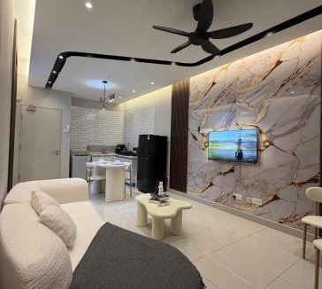 Bukit Jalil Apartment | Apartment in Seri Kembangan - Near MRT, Pool & Free Parking