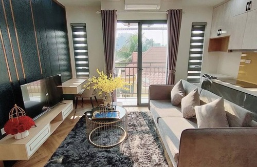 Tay Ho Apartment | Apartment with bacony, natural light Good price