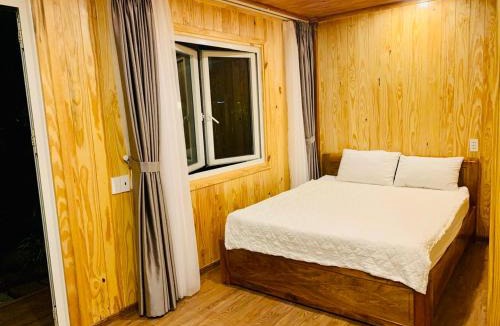 Hoa Long Hotel | Apple House & Coffee