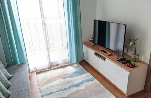 Ragunan Apartment | Apt Pejaten Park 1 BR Sage Smart TV, Netflix, Prime, Youtube