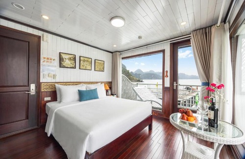 Ha Long Boat Rental | Aqua Legend Cruise - Lan Ha Bay