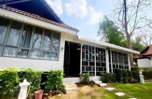 Tha Khlo House | Aran Hostel Pasak Riverside, Kaeng Khoi, Saraburi