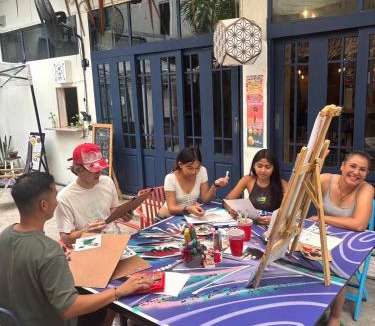 Talat Yot Hostel | AREA81 HIDEOUT Hostel Khaosan