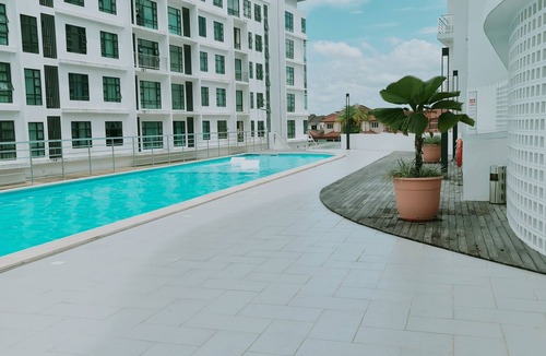 Kuching Apartment | AriHomeStay@Laticube