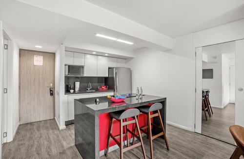 Colonia Cuauhtemoc Apartment | Armonik suites By Casanevo - Queen Bed Suite