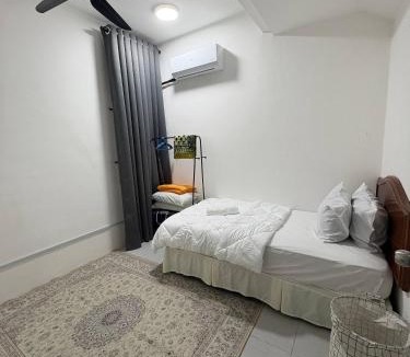 Sungai Petani House | Arowana Homestay MALAY ONLY