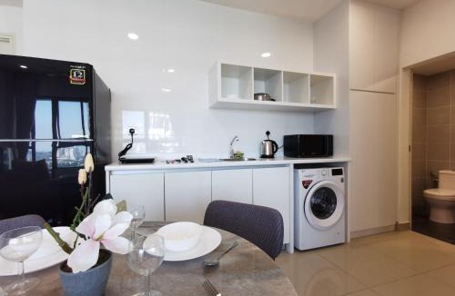 Ampang Apartment | Arte Plus Ampang 2BR Private Lift Suite - Living Signature