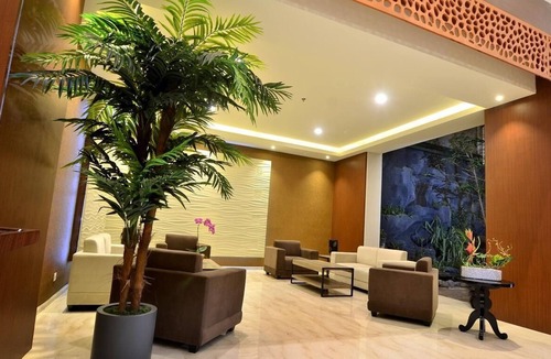 Malang Hotel | Ascent Premiere Hotel and Convention