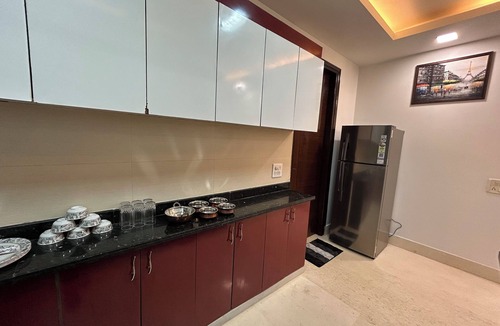 Lajpat Nagar Apartment | Ashoka Homes-Stylish-2 BHK apartment in lajpat nagar New Delhi with AC, WiFi