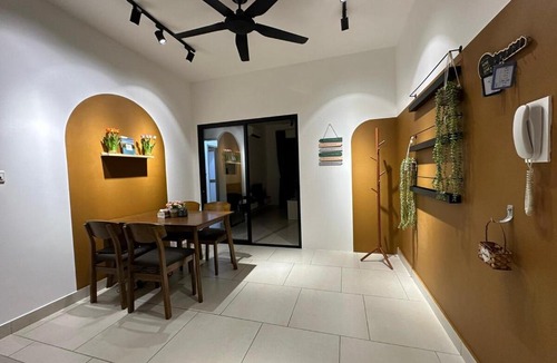 Seri Kembangan Apartment | Astetica Be treated like Kings and Queens