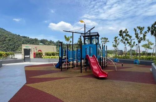 Central Seberang Perai Apartment | Aston Acacia 4 Bedroom Suite by Jovial