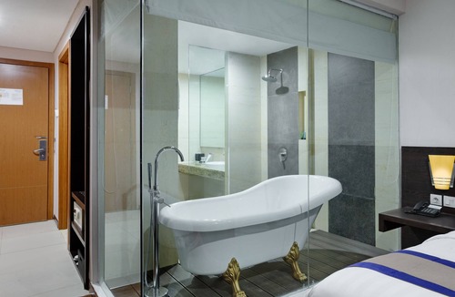 Jember Hotel | Aston Jember Hotel and Conference Center