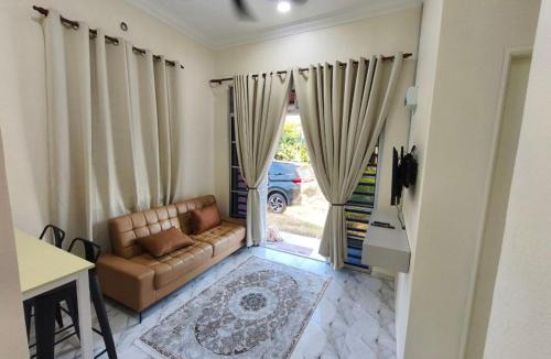 Rambai House | Asyhani Cottage