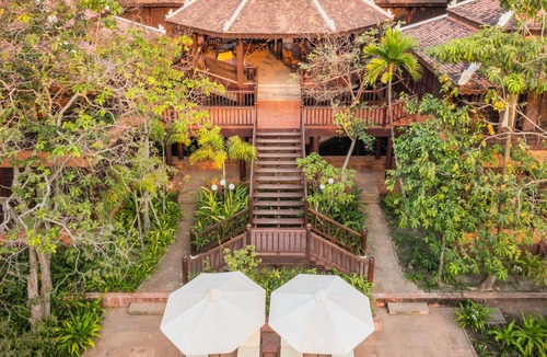 Siem Reap Villa | Athakon House - Exclusive Traditional Style 7 Bedrooms Villa