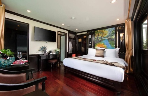 Bai Chay Boat Rental | Athena Royal Cruise w/1 Double or 2 Twin Beds