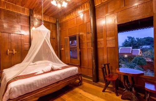 Ayutthaya House | Athithara home river view