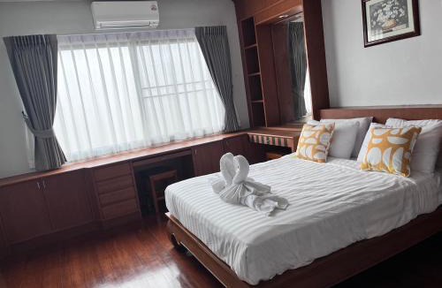 Tha Thaewawong Apartment | ATHome Sriracha near Koh Loy