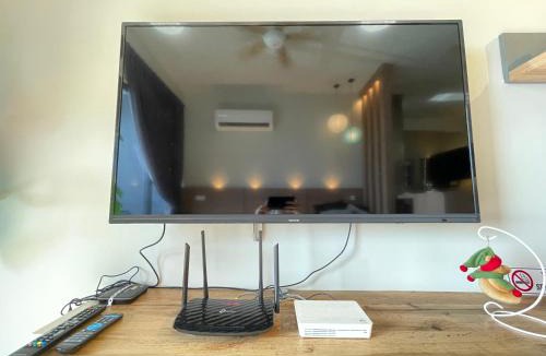 Malacca City Apartment | Atlantis center of Melaka 1B1B max 6pax with Big Pool and Sky Bridge
