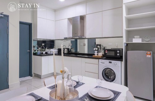 Petaling Jaya Apartment | Atria Sofo Suites - Petaling Jaya