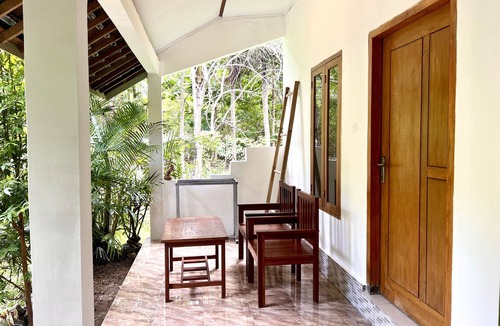 Kuta House | Aura Bungalow mit schöner Terrasse und Garten