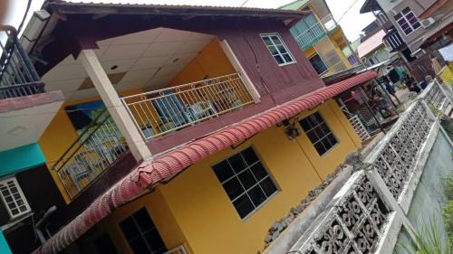Kampung Pasir Hantu Hostel | Ayah Perhentian