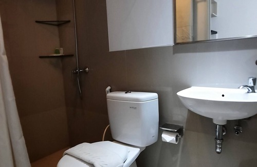 Cikarang Hotel | Azalea Suites Cikarang by Jayakarta Grup