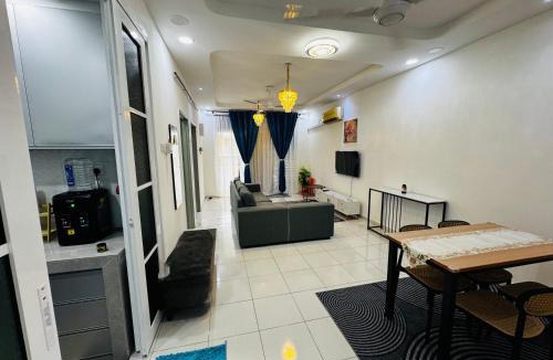 Kampung Jelatang House | Azhomes