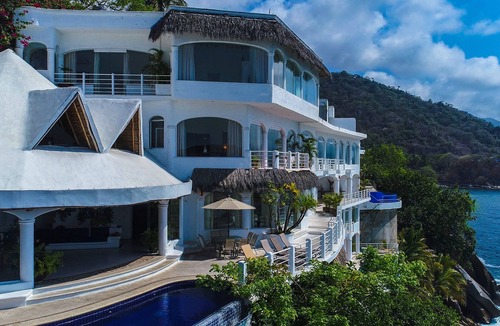 South Shore Hotel Area Villa | Azul Profundo I -OceanFront Villa-From 8 up to 15 Bdrooms, Full Staff
