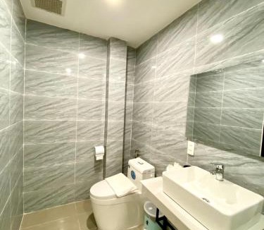 Kon Tum Hotel | Bông Villa Hotel & Apartment