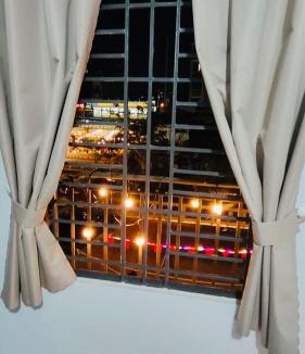 Binh Thanh Apartment | Bơ Homestay Train View Balcony Binh Thanh Room 108