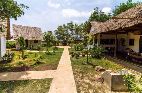Traeuy Kaoh House | B & B located at the end of a small fishing village three kilometers from Kampot